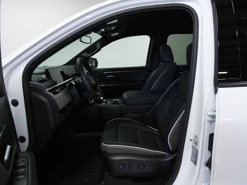 New 2026 GMC Sierra EV Elevation image 26