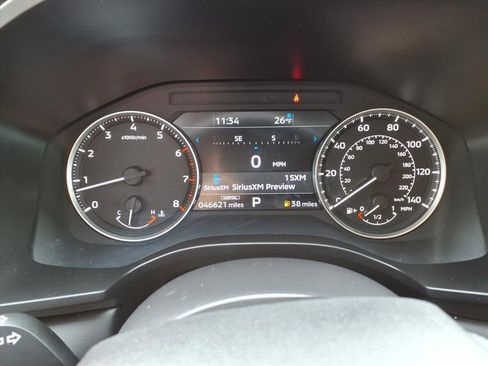 Used 2024 Mitsubishi Outlander SE image 17