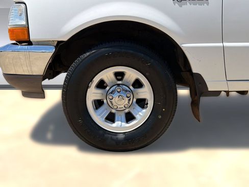 Used 2000 Ford Ranger XL RWD image 12