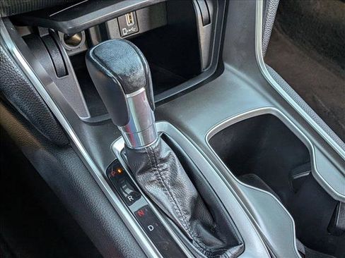 Used 2019 Honda Accord Sport image 11