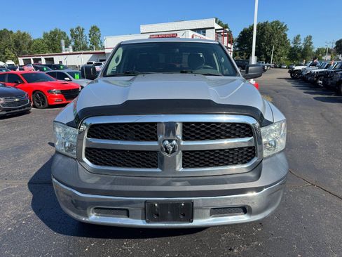 Used 2018 RAM 1500 ST w/ SXT Appearance Group AWD/4WD image 8