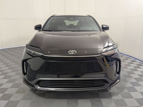 Used 2024 Toyota bZ4X XLE image 19