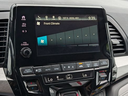 Used 2023 Honda Odyssey EX-L image 23