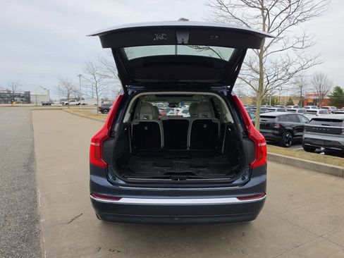 Used 2023 Volvo XC90 B6 Plus w/ Protection Package Premier image 6