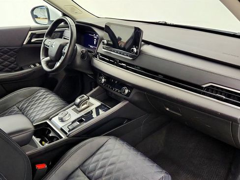 Used 2023 Mitsubishi Outlander SEL FWD image 26