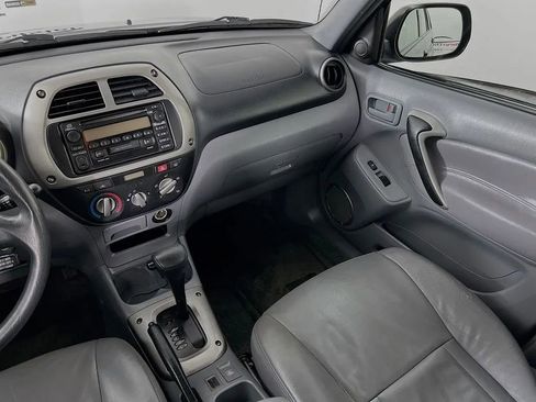 Used 2002 Toyota RAV4 2WD image 21