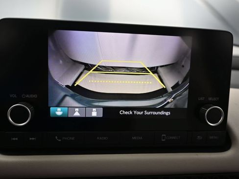 Certified 2024 Honda HR-V LX image 19