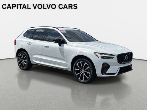 Certified 2024 Volvo XC60 B5 Plus w/ Climate Package AWD/4WD image 3