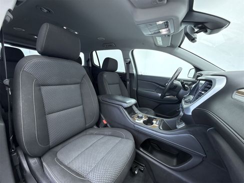 Used 2022 GMC Acadia SLE w/ Driver Convenience Package image 13