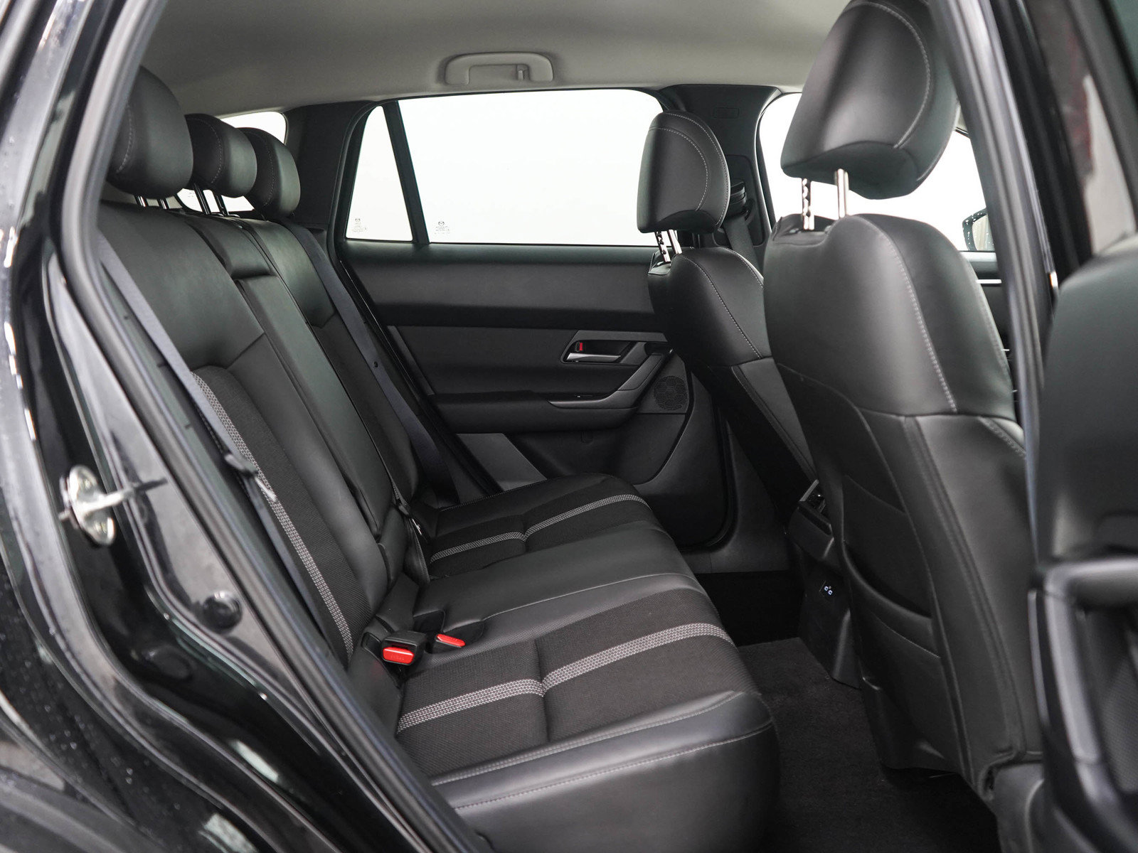 Used 2025 MAZDA CX-50 AWD 2.5 S w/ Select Package image 12