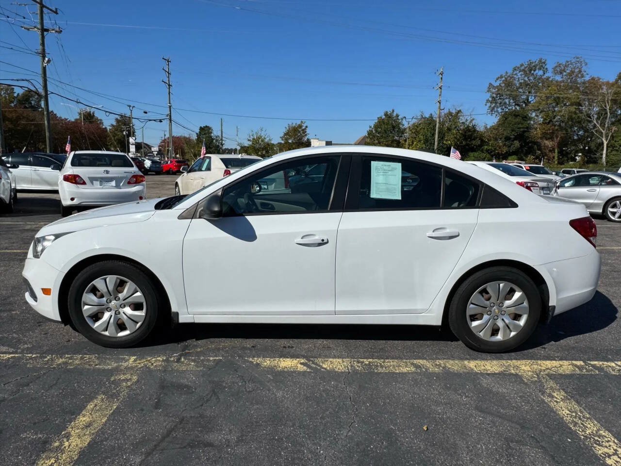 Used 2016 Chevrolet Cruze LS FWD image 9