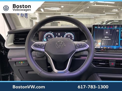 New 2026 Volkswagen Tiguan SE image 15