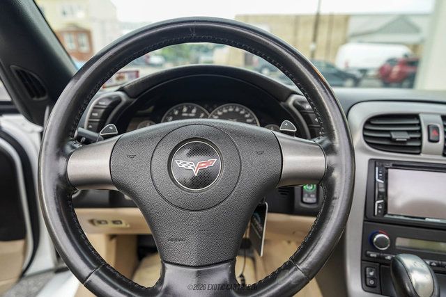 Used 2006 Chevrolet Corvette Convertible w/ Preferred Equipment Group RWD image 30
