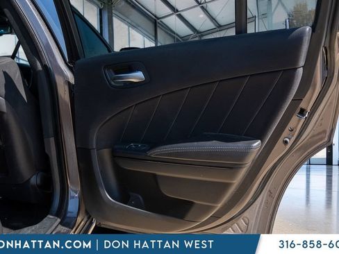 Used 2018 Dodge Charger GT w/ Blacktop Package AWD/4WD image 22