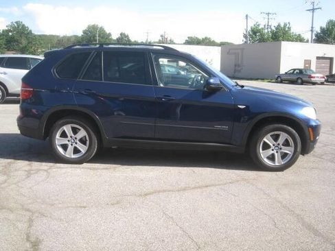 Used 2011 BMW X5 xDrive35d image 5