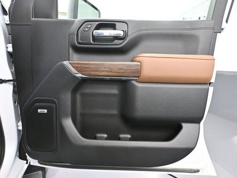 Used 2021 Chevrolet Silverado 2500 High Country AWD/4WD image 52