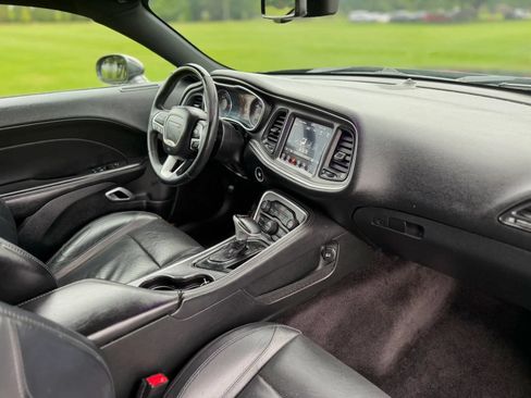 Used 2017 Dodge Challenger GT w/ Driver Convenience Group AWD/4WD image 57