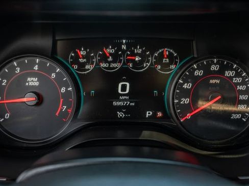 Used 2018 Chevrolet Camaro SS RWD image 25