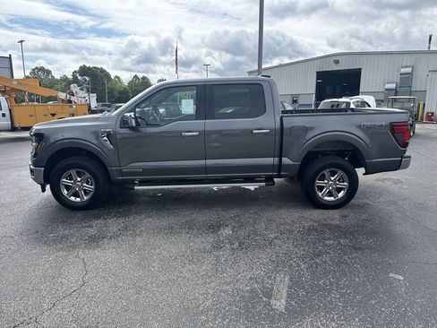 New 2025 Ford F150 XLT w/ Equipment Group 302A MID image 6