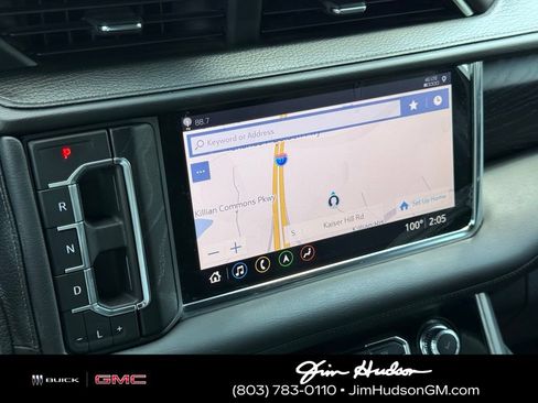 Used 2021 GMC Yukon Denali AWD/4WD image 5
