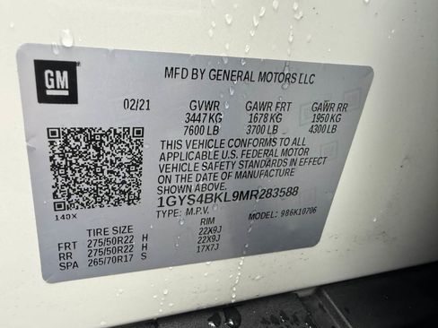 Used 2021 Cadillac Escalade Premium Luxury image 38