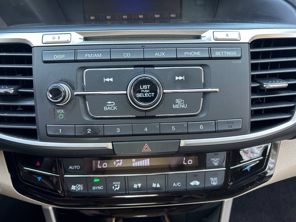 Used 2016 Honda Accord LX image 30