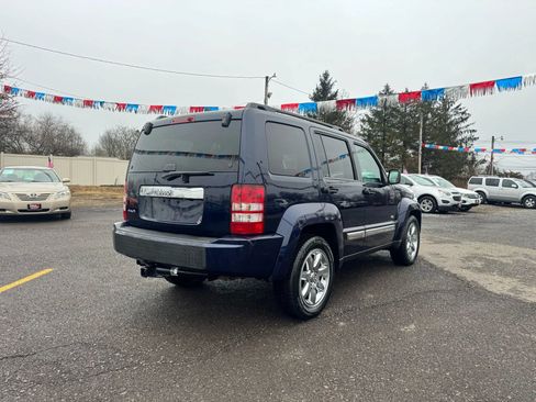 Used 2012 Jeep Liberty Sport image 6