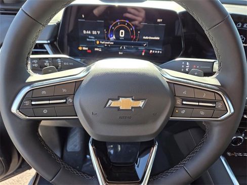 New 2026 Chevrolet Suburban Premier w/ Sun And Tow Package image 10