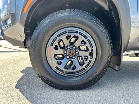 New 2026 Nissan Frontier PRO-4X w/ Tow Package AWD/4WD image 12