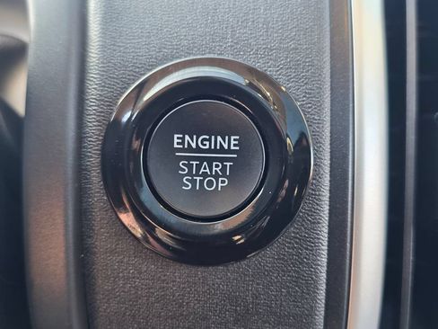 Used 2025 Ford Expedition Max Active AWD/4WD image 42