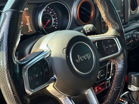 Used 2022 Jeep Gladiator Mojave w/ LED Lighting Group AWD/4WD image 29