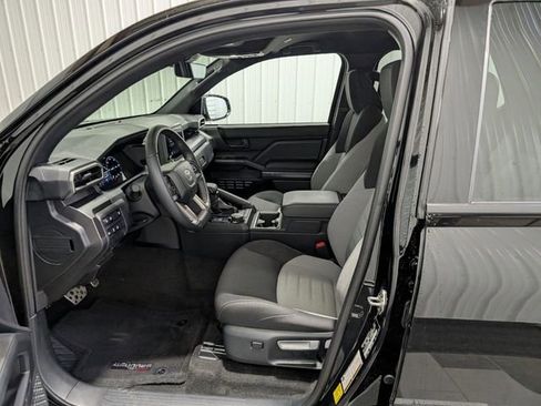 Used 2025 Toyota 4Runner TRD Sport AWD/4WD image 14