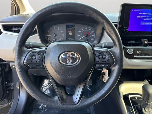 Used 2024 Toyota Corolla LE FWD image 18