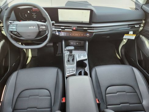 New 2026 Kia Sportage SX FWD image 25