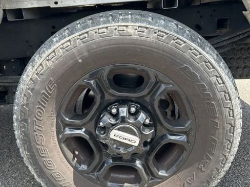 Used 2023 Ford F250 XL w/ STX Appearance Package AWD/4WD image 10