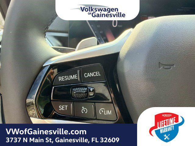 Used 2026 BMW 330i xDrive Sedan w/ Convenience Package AWD/4WD image 26