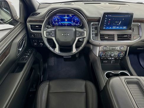 Used 2023 Chevrolet Tahoe Z71 w/ Luxury Package AWD/4WD image 26