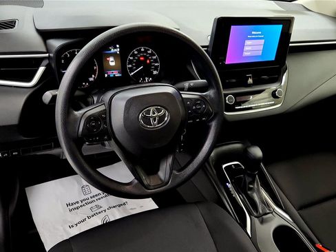 Certified 2024 Toyota Corolla LE image 24