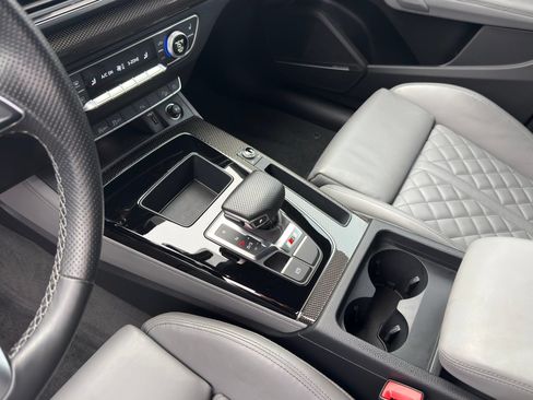 Certified 2023 Audi SQ5 Premium Plus w/ Premium Plus Package AWD/4WD image 13