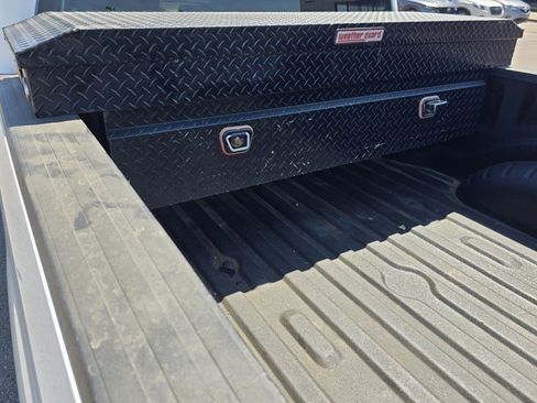 Used 2022 Ford F250 XL w/ Power Equipment Group image 24