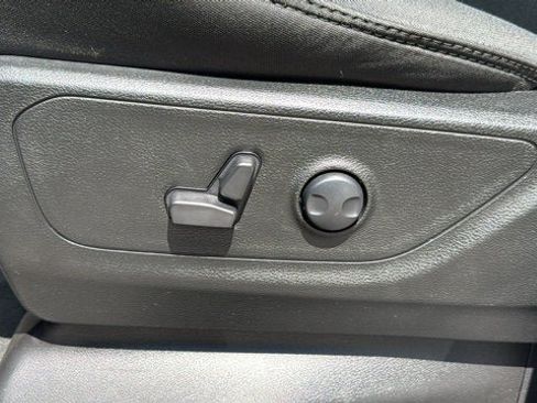Certified 2023 RAM 1500 Big Horn AWD/4WD image 14