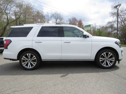 Used 2020 Ford Expedition Limited w/ Equipment Group 302A AWD/4WD image 4