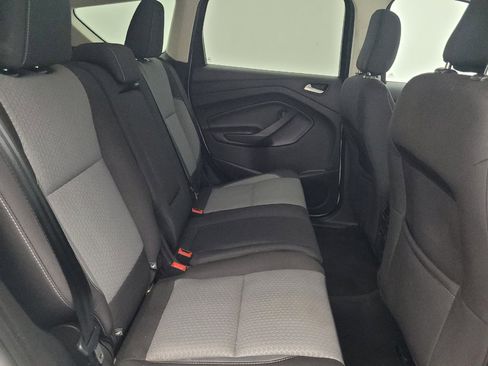 Used 2019 Ford Escape SE FWD image 19