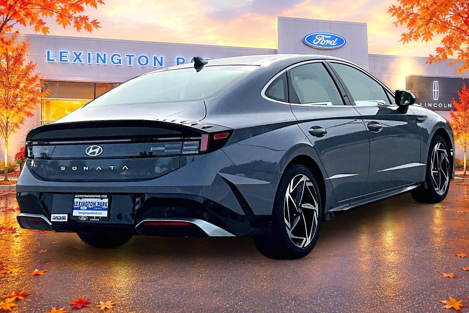 Used 2025 Hyundai Sonata SEL FWD image 5