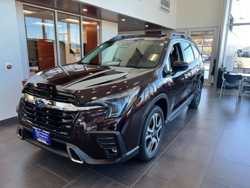 New 2025 Subaru Ascent Touring w/ Popular Package #2 image 1