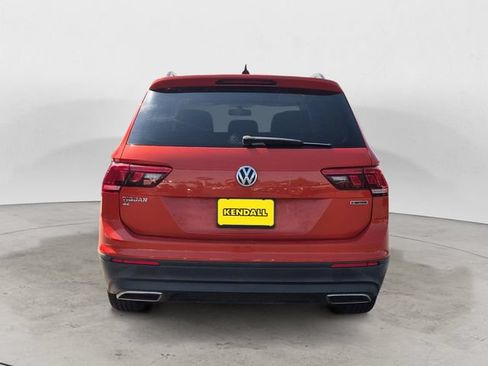 Used 2019 Volkswagen Tiguan SE w/ Panoramic Sunroof Package AWD/4WD image 6