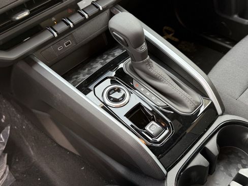 New 2026 Chevrolet Colorado W/T w/ WT Custom Package image 24