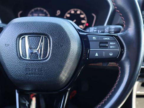 Used 2023 Honda Pilot Sport image 21