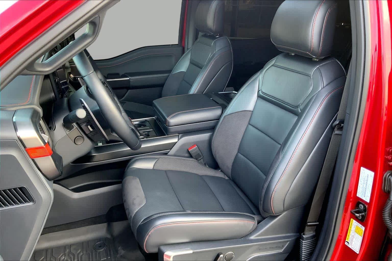Used 2025 Ford F150 Raptor AWD/4WD image 8