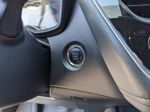Used 2025 Toyota Corolla SE FWD image 25